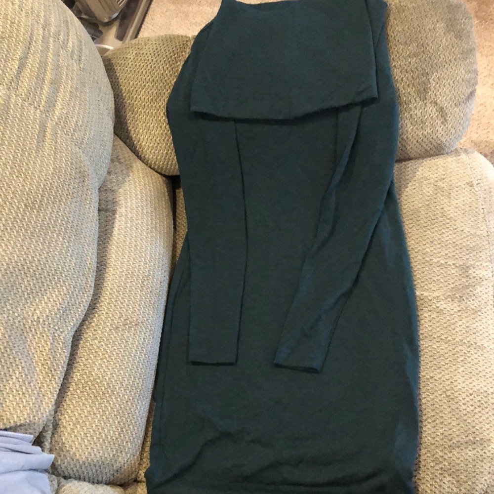 Dark green long sleeve dress